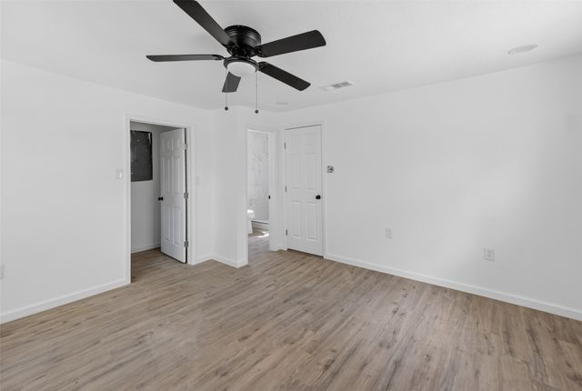 1212 E Ramsey Avenue, Fort Worth, TX 76104