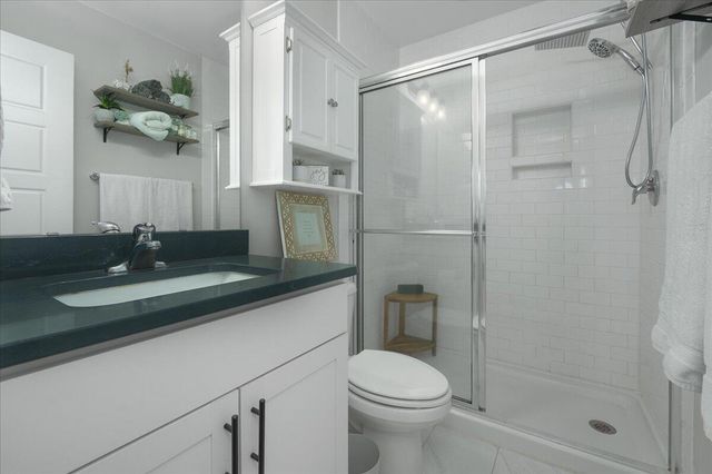 3995 Four Poles Park Drive, North Charleston, SC 29405