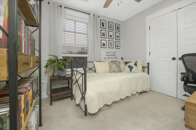 3995 Four Poles Park Drive, North Charleston, SC 29405