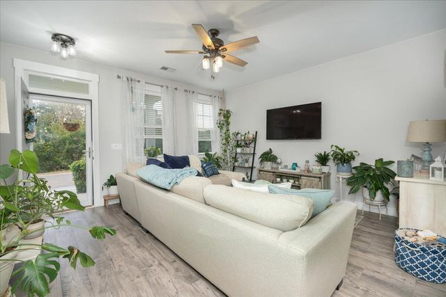3995 Four Poles Park Drive, North Charleston, SC 29405