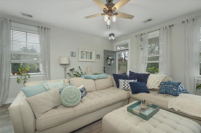 3995 Four Poles Park Drive, North Charleston, SC 29405