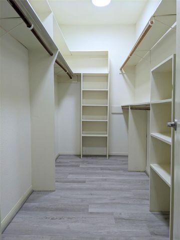 11711 Memorial Drive 133, Houston, TX 77024