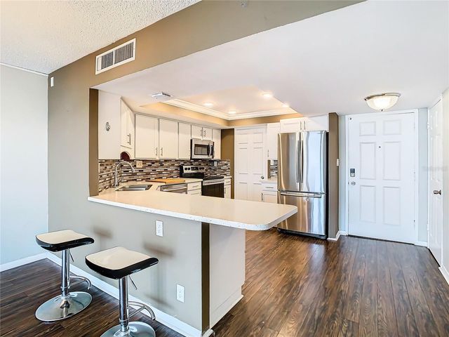 7400 SUN ISLAND DRIVE 503, South Pasadena, FL 33707
