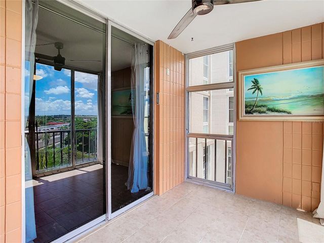 7400 SUN ISLAND DRIVE 503, South Pasadena, FL 33707