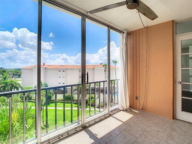 7400 SUN ISLAND DRIVE 503, South Pasadena, FL 33707