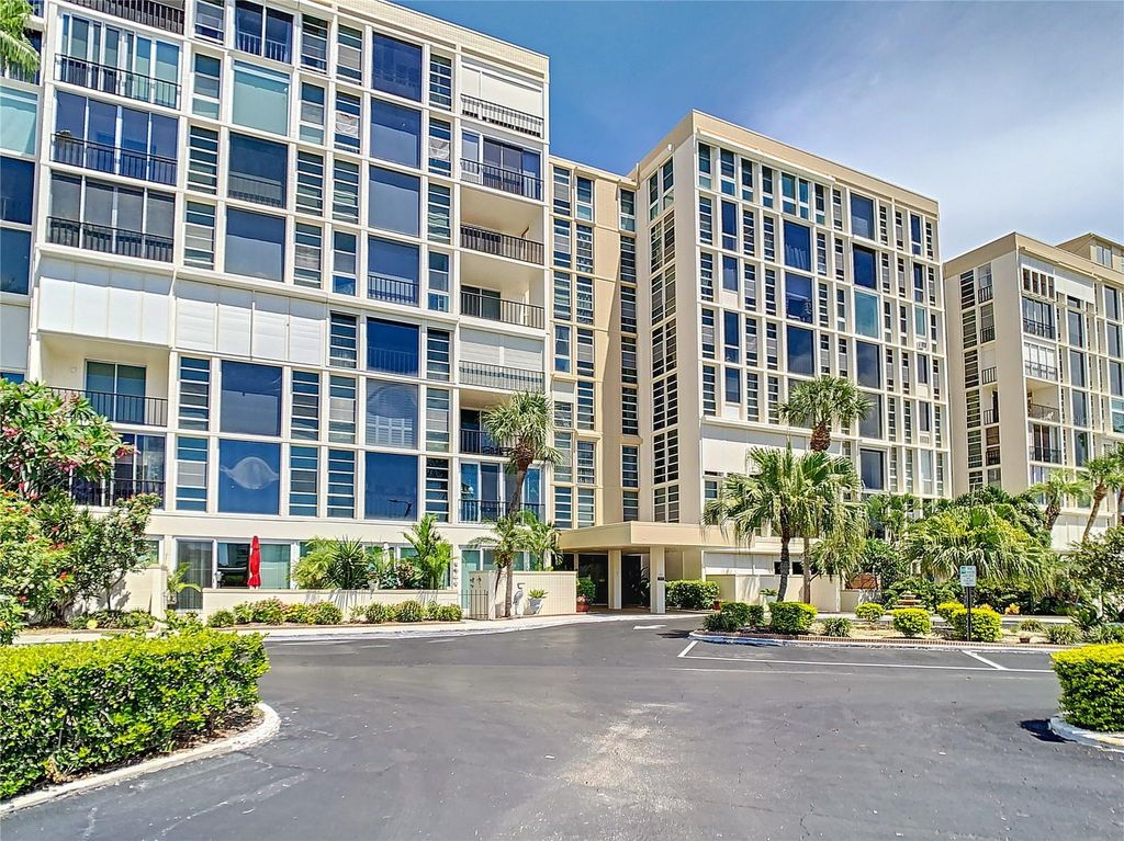 7400 SUN ISLAND DRIVE 503, South Pasadena, FL 33707