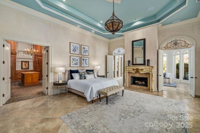 2725 Windsor Road, Winston Salem, NC 27104