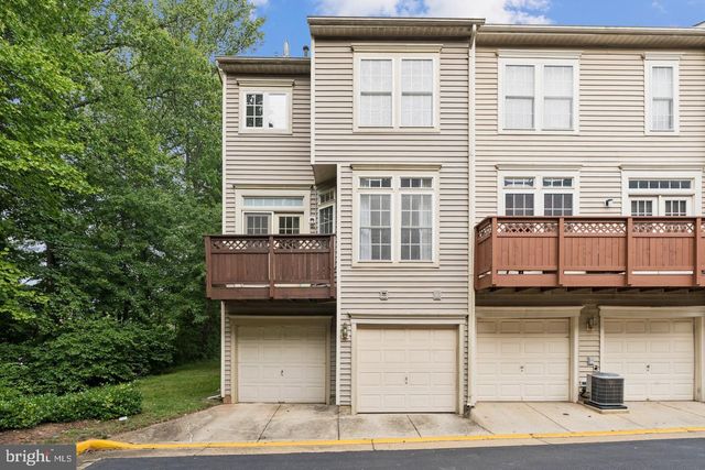 4322 THOMAS BRIGADE LN, Fairfax, VA 22033