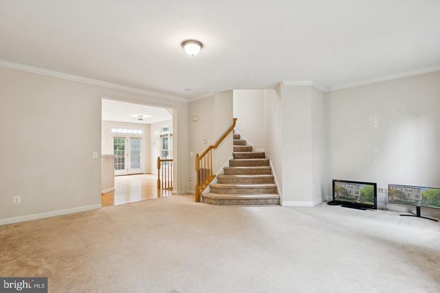 4322 THOMAS BRIGADE LN, Fairfax, VA 22033