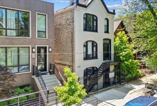 2233 W Shakespeare Avenue 1F, Chicago, IL 60647