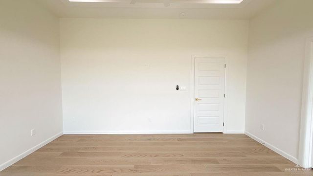 2401 E Tamarindo Street, Hidalgo, TX 78557
