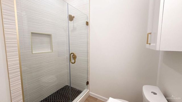 2401 E Tamarindo Street, Hidalgo, TX 78557