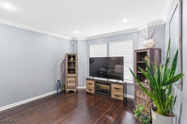 1158 Francyne Way, Union Twp., NJ 07083