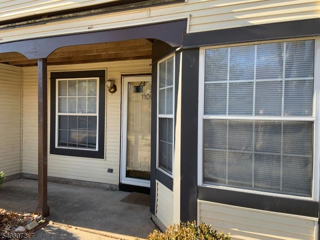 1109 Pinhorn Dr, Bridgewater Twp., NJ 08807