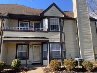 1109 Pinhorn Dr, Bridgewater Twp., NJ 08807