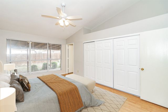 4637 Feathercrest Drive, Fort Worth, TX 76137