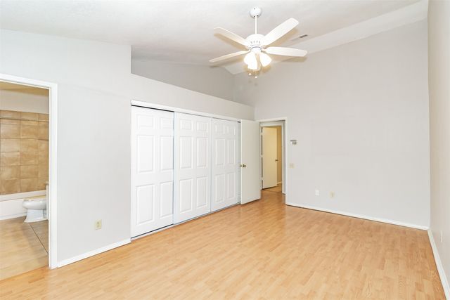 4637 Feathercrest Drive, Fort Worth, TX 76137