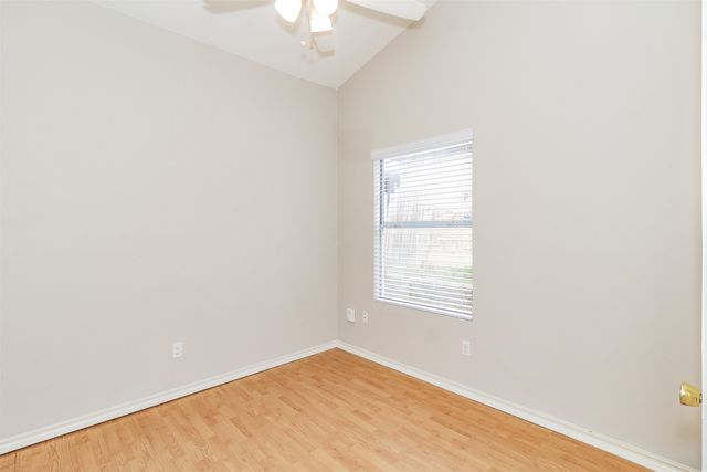 4637 Feathercrest Drive, Fort Worth, TX 76137