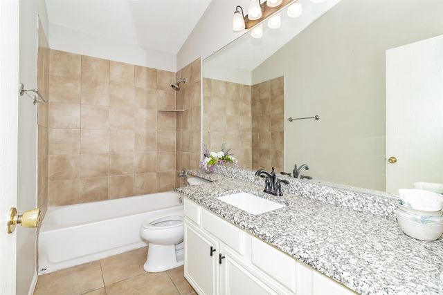 4637 Feathercrest Drive, Fort Worth, TX 76137