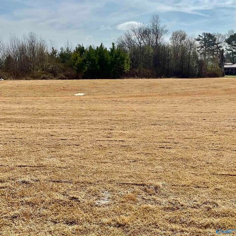 17801 Denham Circle, Athens, AL 35611