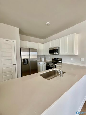 17801 Denham Circle, Athens, AL 35611