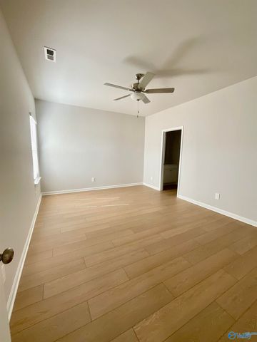 17801 Denham Circle, Athens, AL 35611