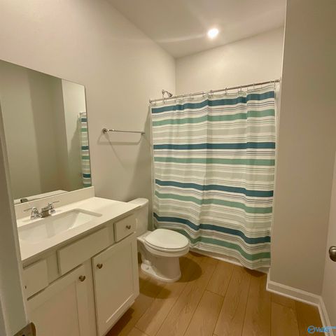 17801 Denham Circle, Athens, AL 35611