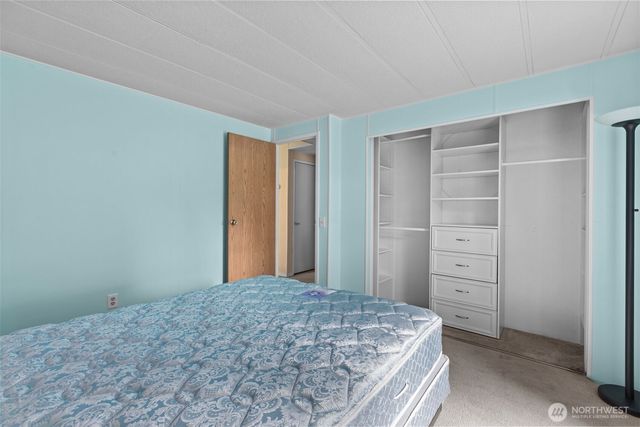 15404 SE 302nd Street, Kent, WA 98042