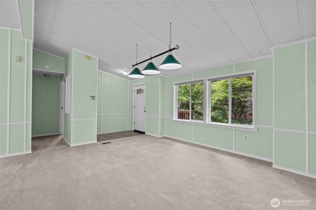 15404 SE 302nd Street, Kent, WA 98042