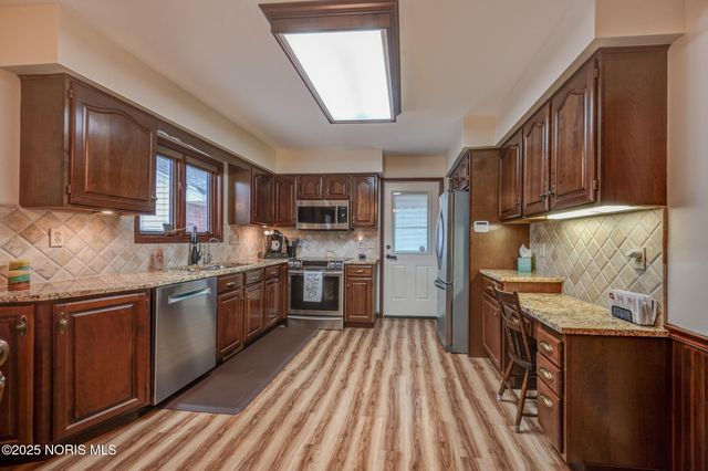 4533 Satinwood Court, Toledo, OH 43623