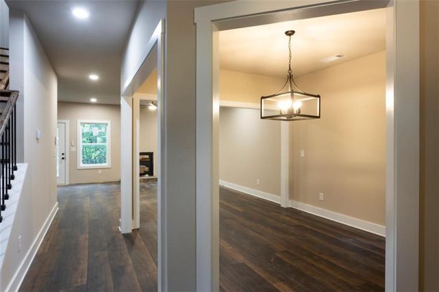 3705 Stone Lea Drive, Oxford, GA 30054