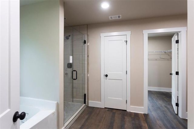 3705 Stone Lea Drive, Oxford, GA 30054
