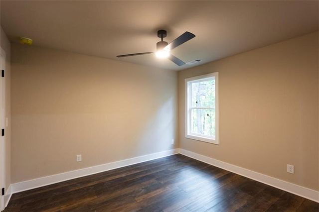 3705 Stone Lea Drive, Oxford, GA 30054