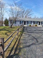 8 Deluca Street A, Johnston, RI 02919