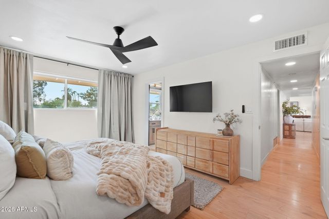 714 S REVOLTA Circle, Mesa, AZ 85208