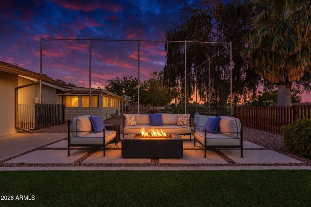 714 S REVOLTA Circle, Mesa, AZ 85208