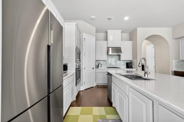 14 Cottage Glen Lane, Fulshear, TX 77441