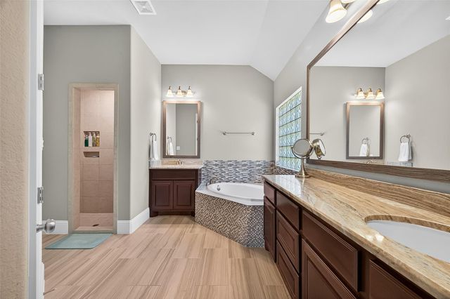 14 Cottage Glen Lane, Fulshear, TX 77441