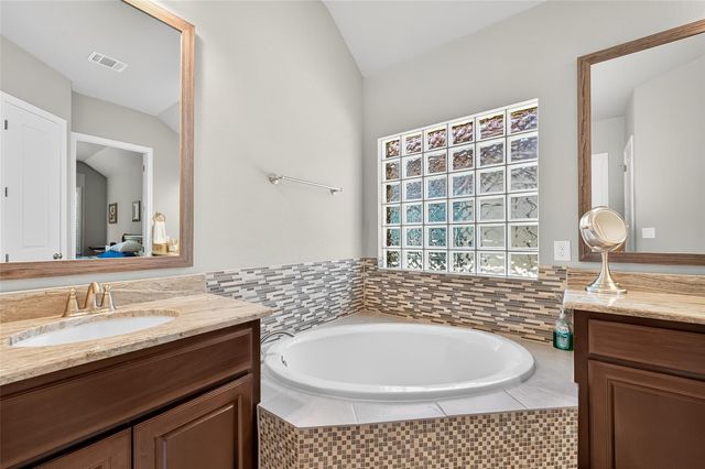 14 Cottage Glen Lane, Fulshear, TX 77441