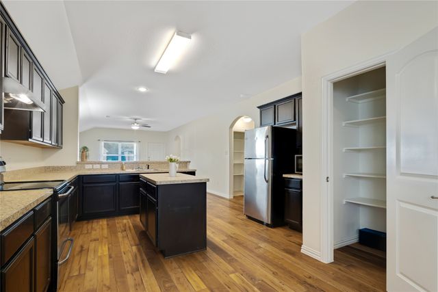 1732 Post Oak Court, Denton, TX 76209