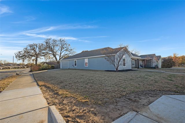 1732 Post Oak Court, Denton, TX 76209