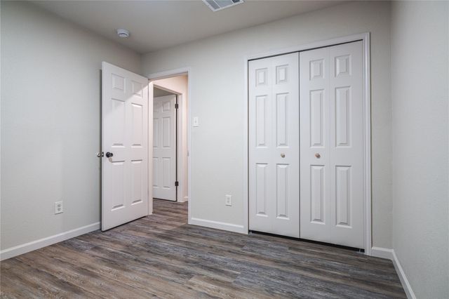 1205 Gazania DR, Pflugerville, TX 78660