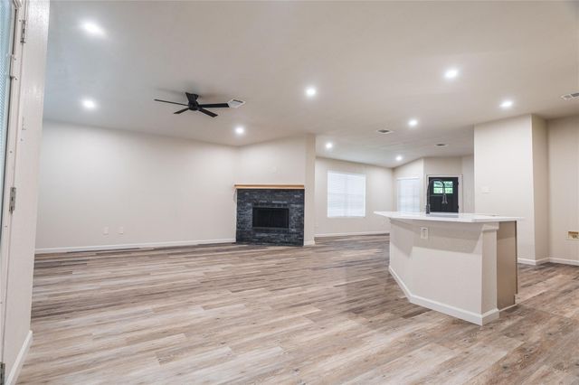 1205 Gazania DR, Pflugerville, TX 78660