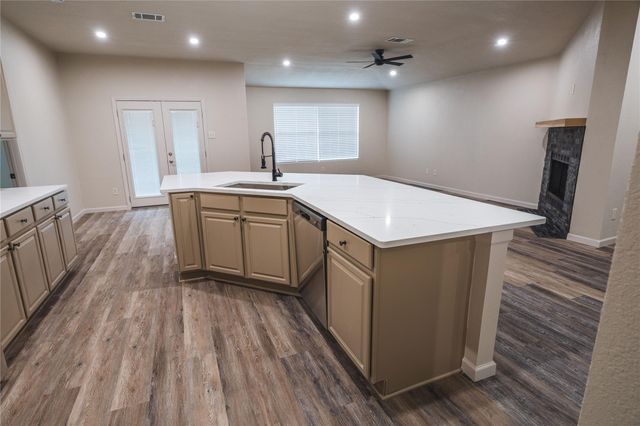 1205 Gazania DR, Pflugerville, TX 78660
