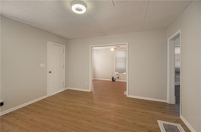 5012 Scarritt Avenue, Kansas City, MO 64123