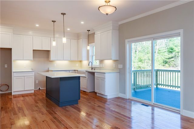 24 Cassidy Trail, Coventry, RI 02816