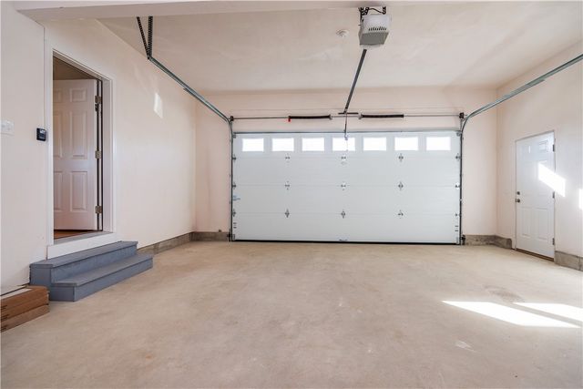 24 Cassidy Trail, Coventry, RI 02816