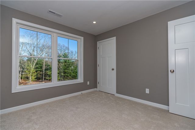 24 Cassidy Trail, Coventry, RI 02816