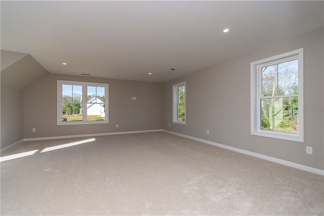 24 Cassidy Trail, Coventry, RI 02816