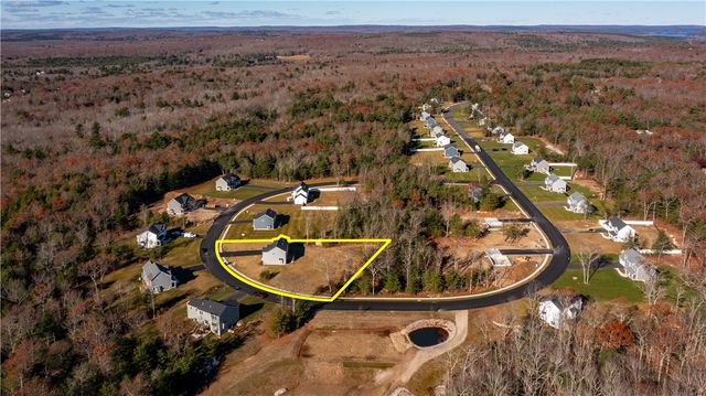 24 Cassidy Trail, Coventry, RI 02816